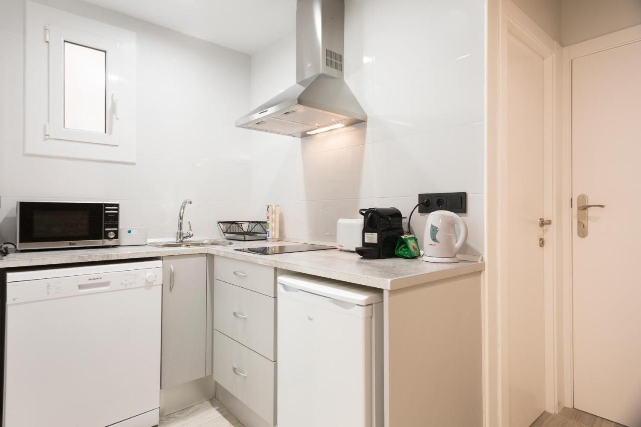 Stay U-Nique Apartments Llobregat โอสปิตาเล็ต เดอ โยเบรกัต ภายนอก รูปภาพ