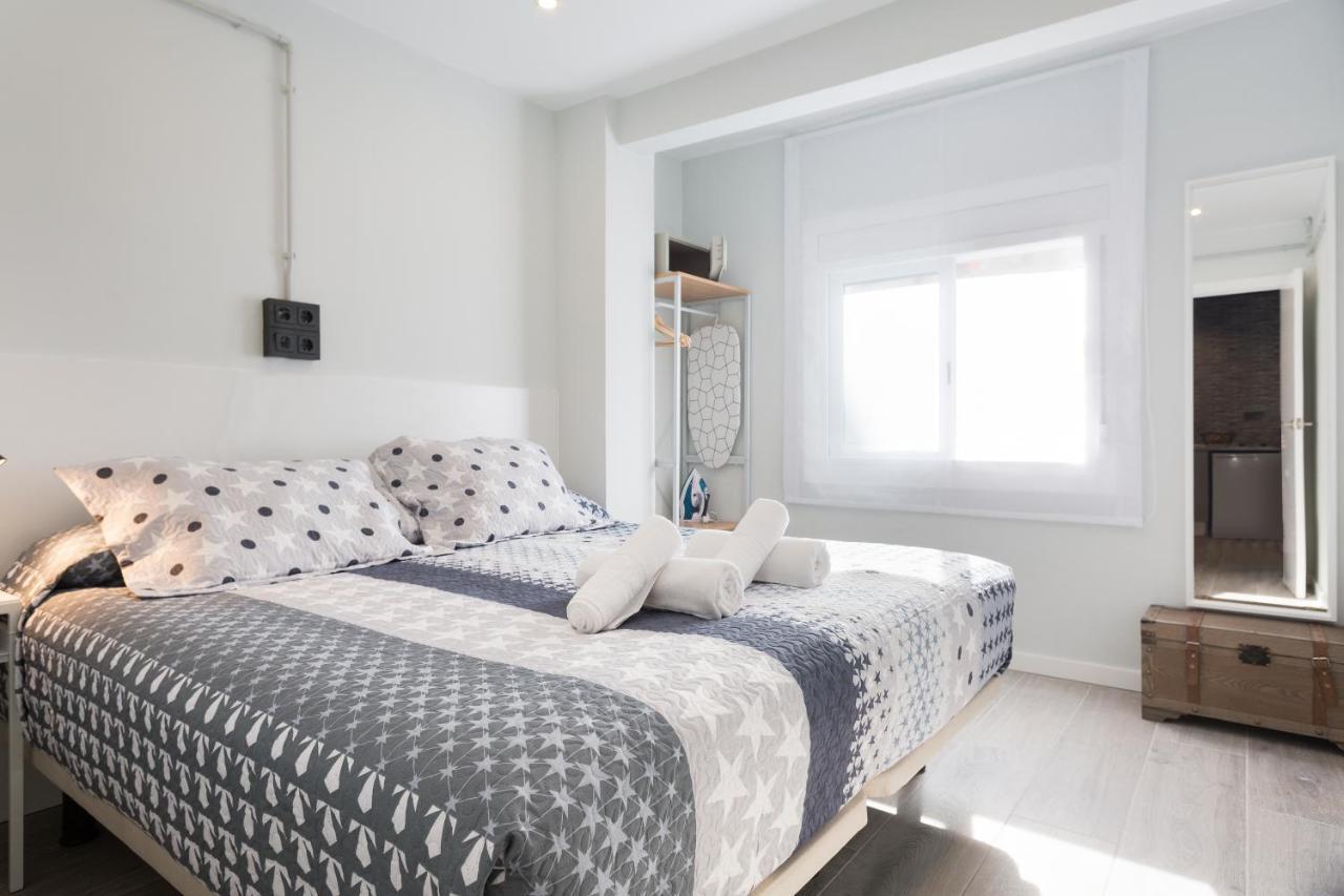 Stay U-Nique Apartments Llobregat โอสปิตาเล็ต เดอ โยเบรกัต ภายนอก รูปภาพ