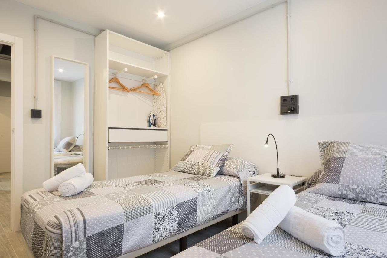 Stay U-Nique Apartments Llobregat โอสปิตาเล็ต เดอ โยเบรกัต ภายนอก รูปภาพ